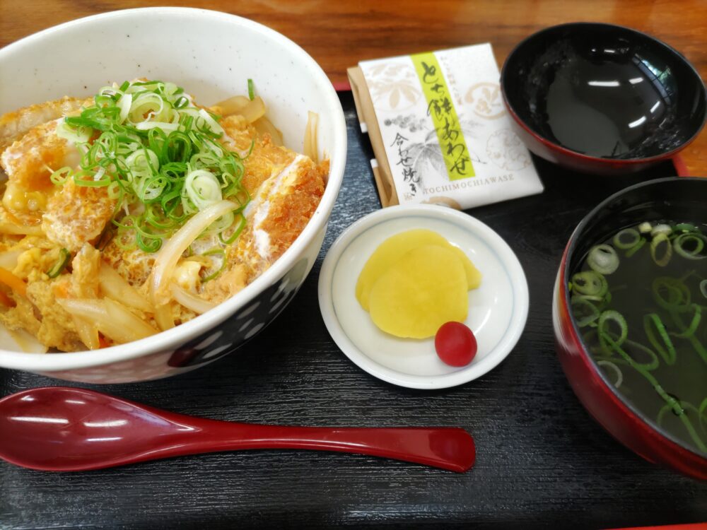 うどんの里・カツ丼